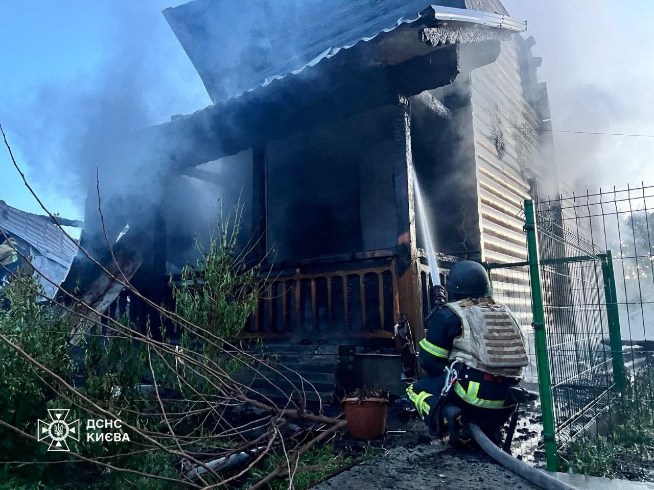 Russia terrorizes Kyiv with night attack, killing 4 and injuring over 50